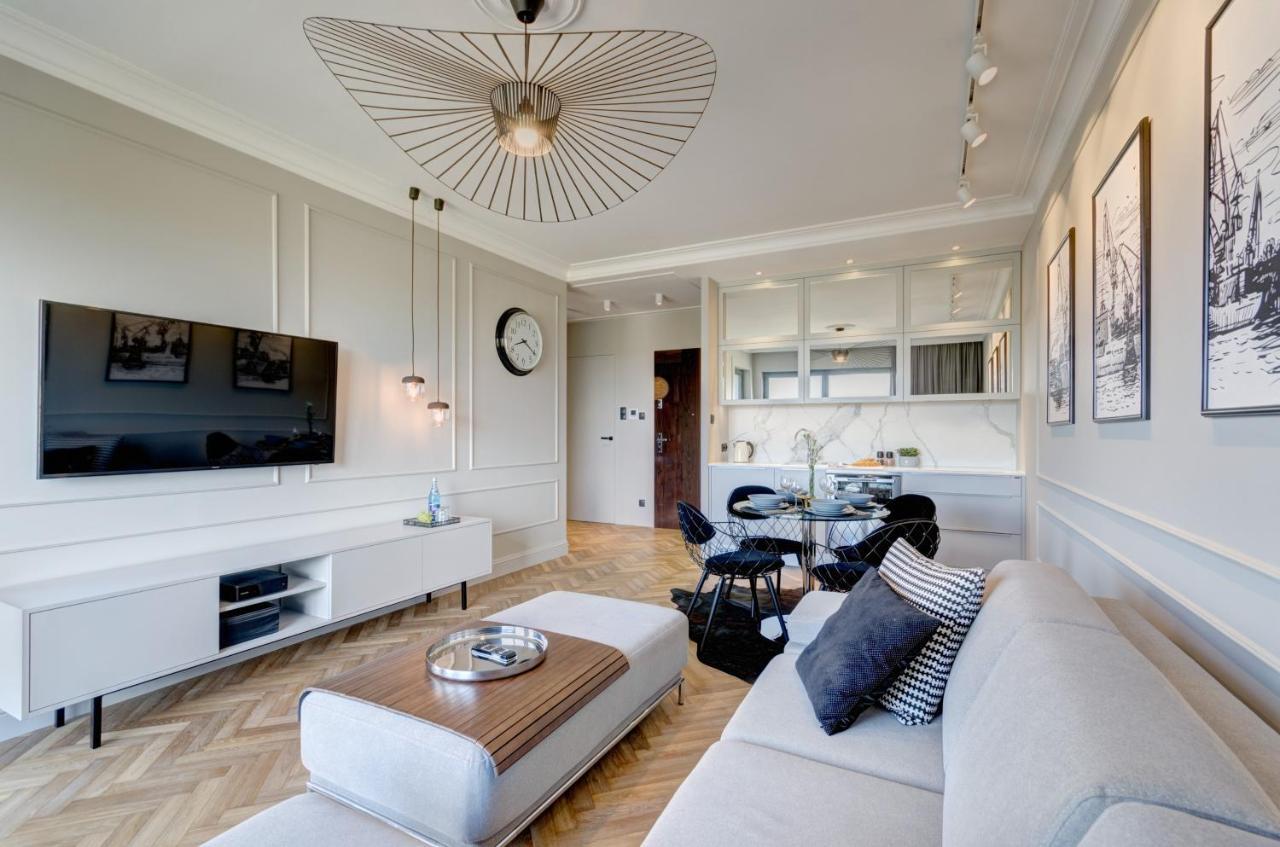 Brabank Riverside By Downtown Apartments Gdansk Bagian luar foto