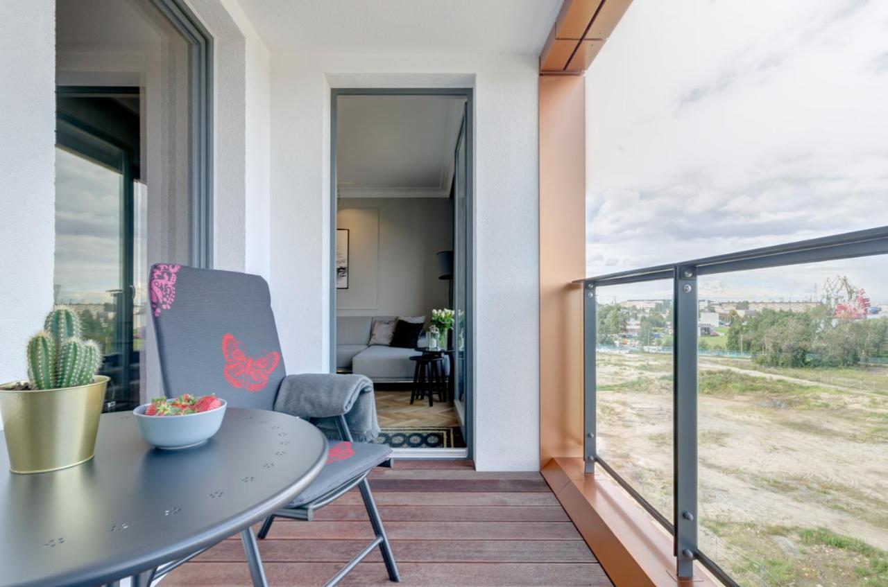 Brabank Riverside By Downtown Apartments Gdansk Bagian luar foto